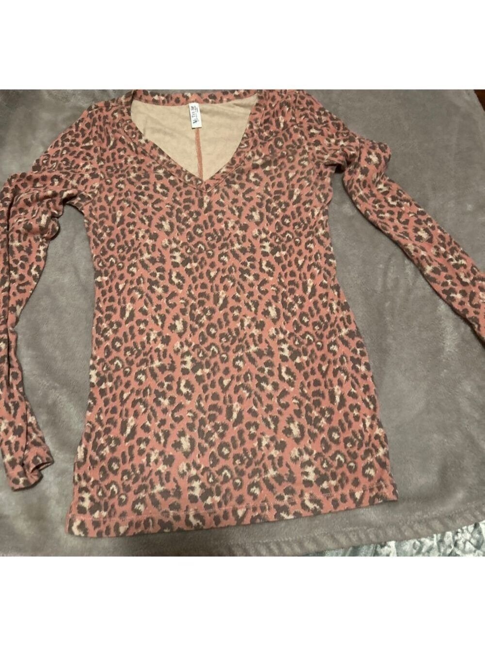 Women's Tee Shop Pink Brown Leopard Print Long Sleeve Tee M